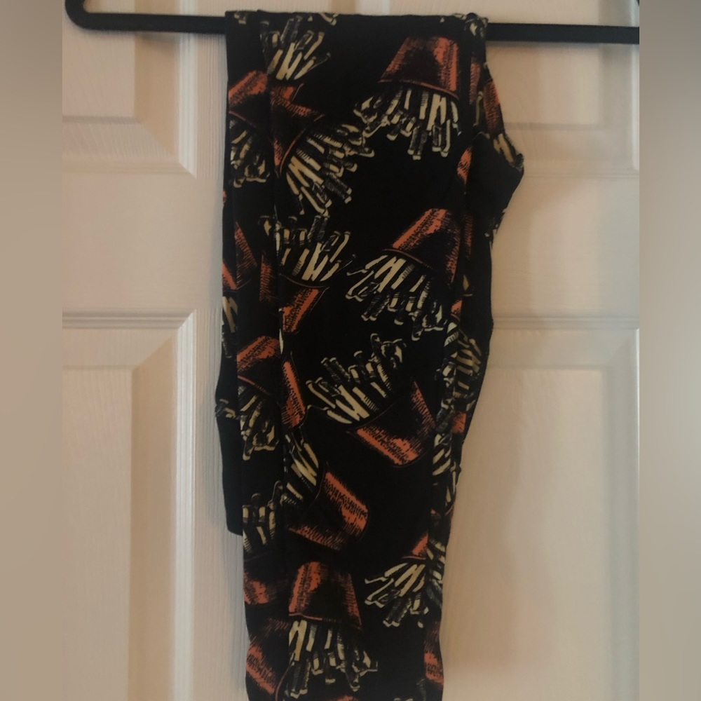 LuLaroe leggings NWOT OS
